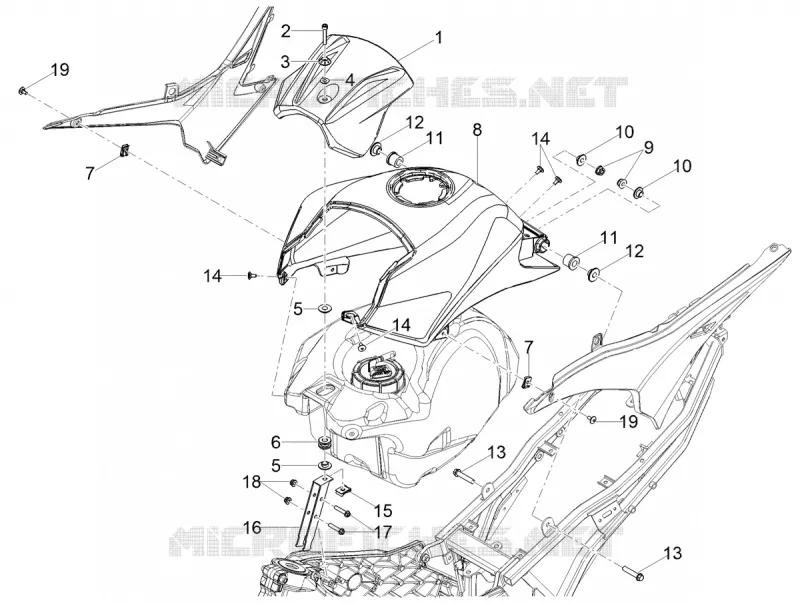 COUVRE RESERVOIR Aprilia APRILIA-MOTORCYCLES 125 RS 2022  RS 125 4T Euro 5 ABS
